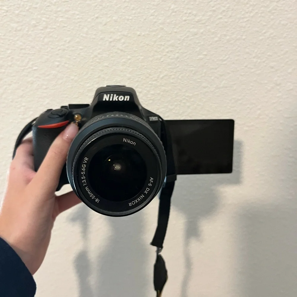 Nikon D5600 camera